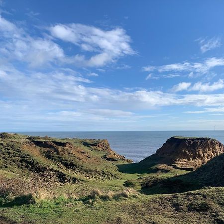 A Bolt Hole By The Beach On The Northumberland Coast Woodhorn Extérieur photo